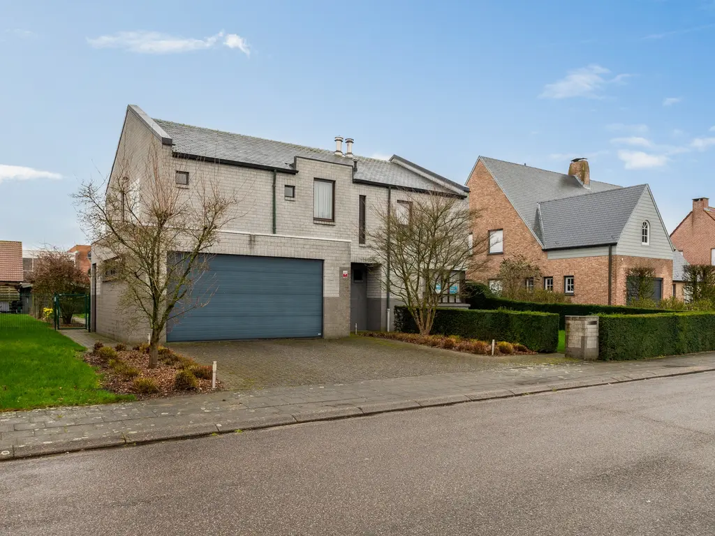 Burgemeester Brosensstraat 20  , Hoogstraten
