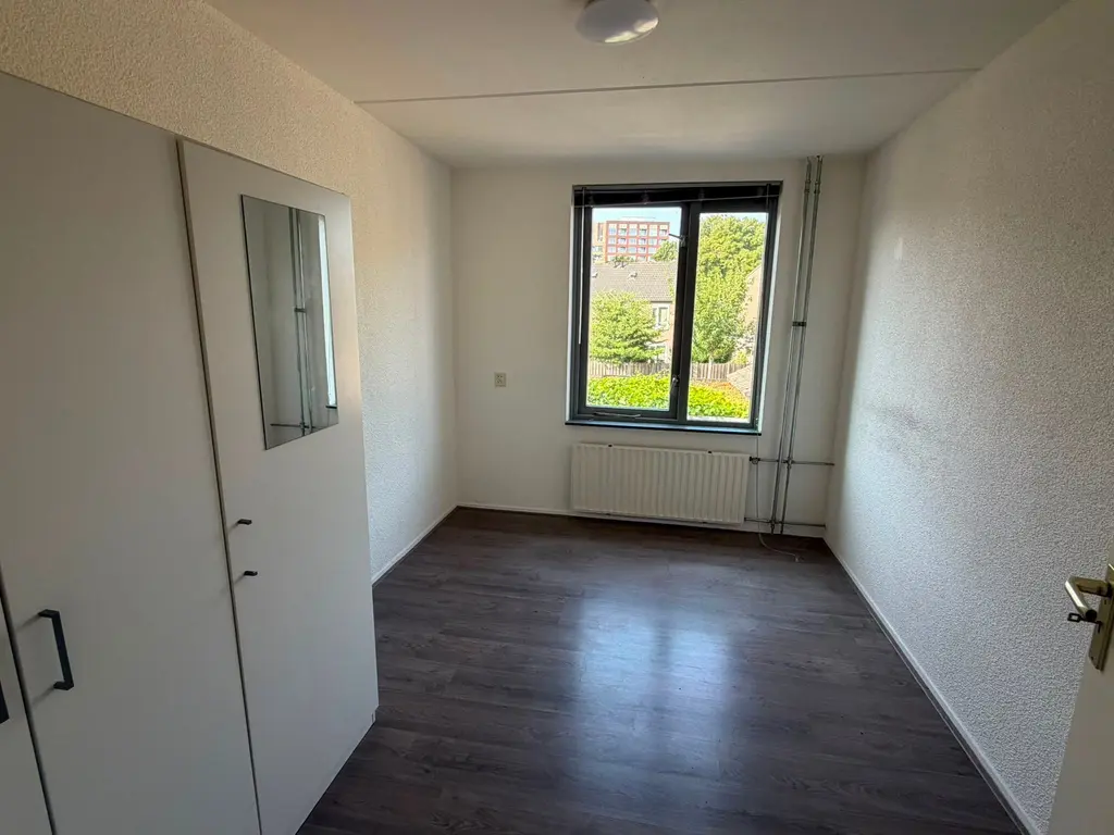 Roosje Vosstraat 73, Eindhoven