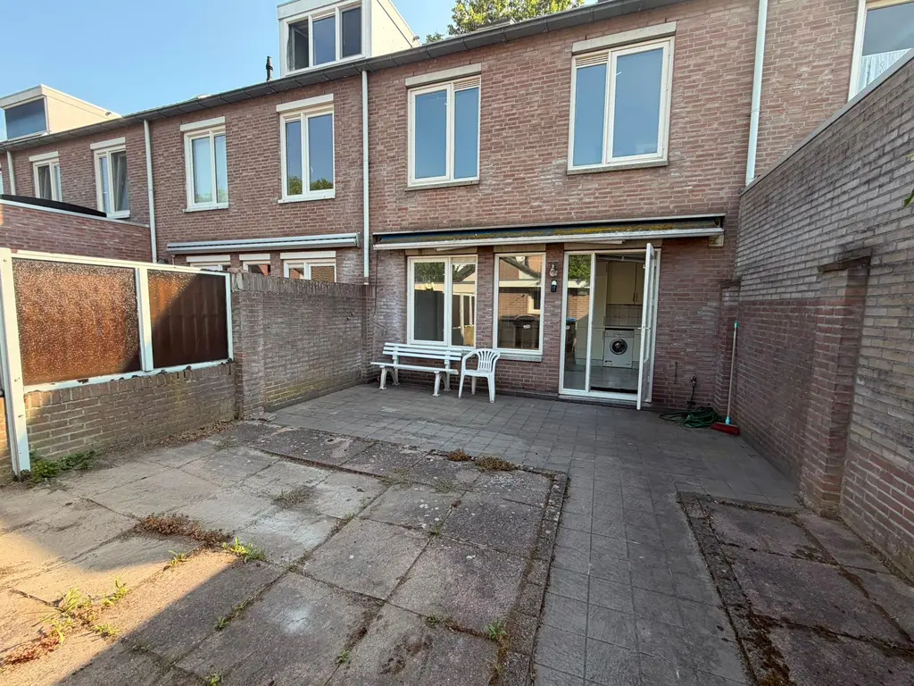 Roosje Vosstraat 73, Eindhoven