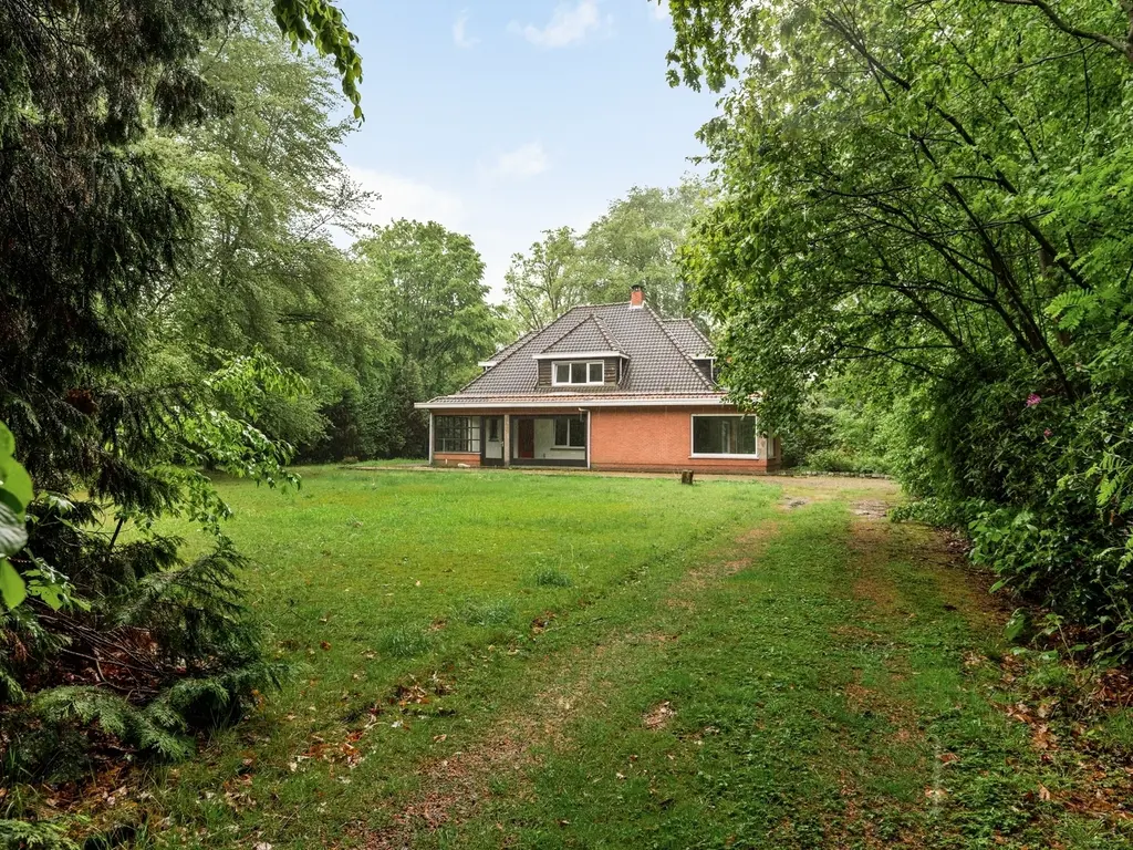 Max Hermanlei 45  , Brasschaat