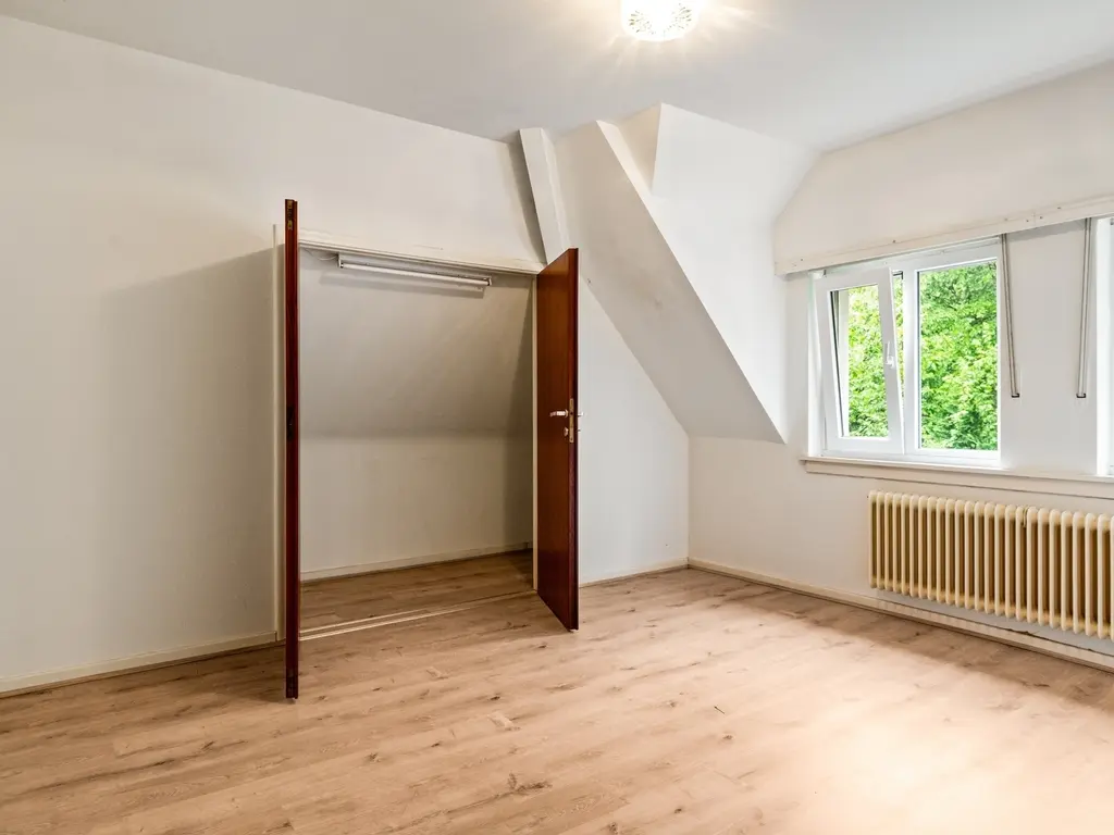 Max Hermanlei 45  , Brasschaat