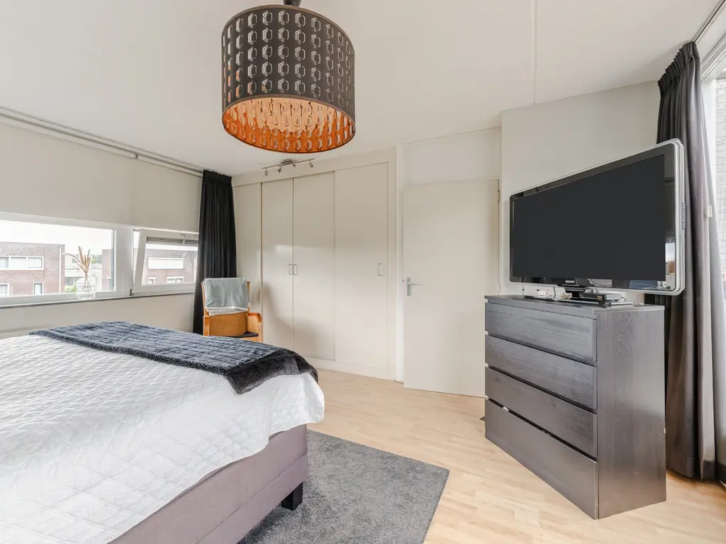 Schalkhaarstraat 75, Tilburg
