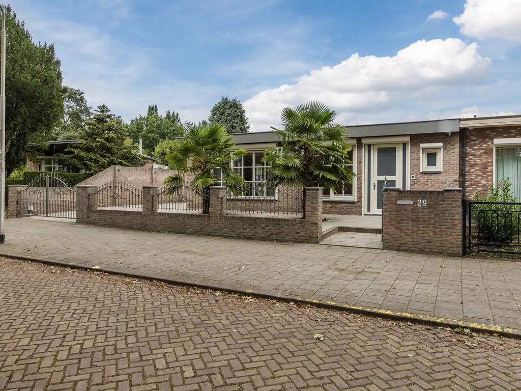 Groenewoudstraat 29, Tilburg