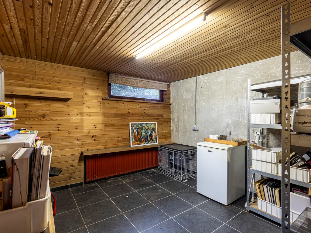 Nieuwe Stationsstraat 61  , Ravels