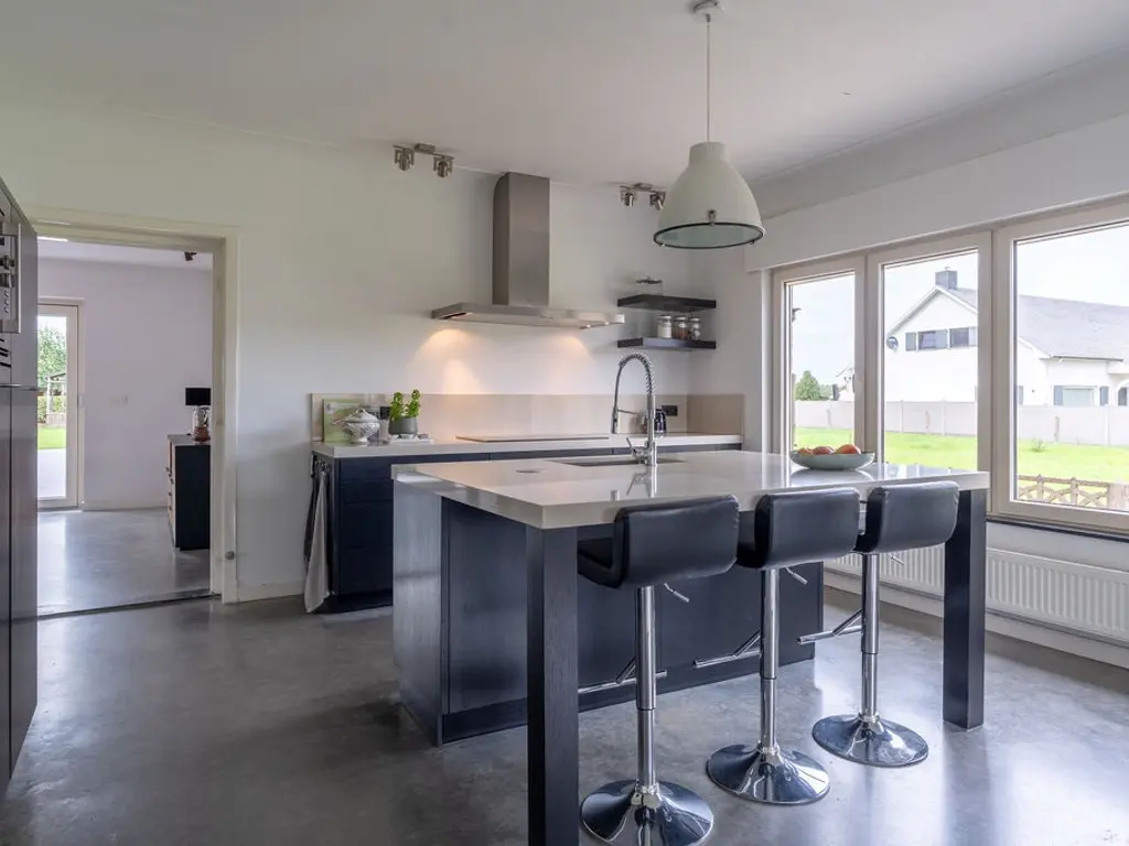Steenweg Weelde 68  , Poppel