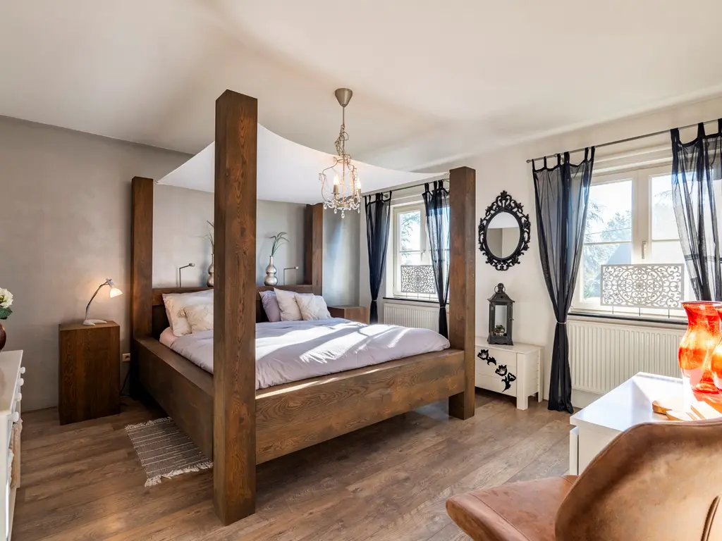 Raaftuinweg 34  , Ravels