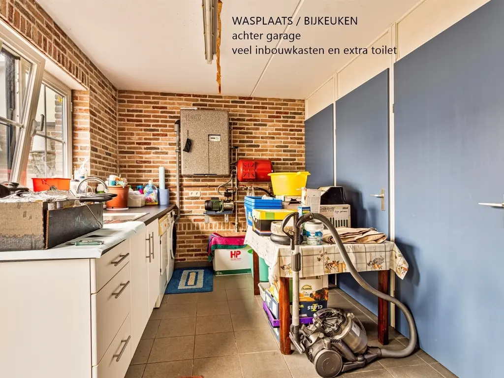 Hondseind 12-D  , Poppel