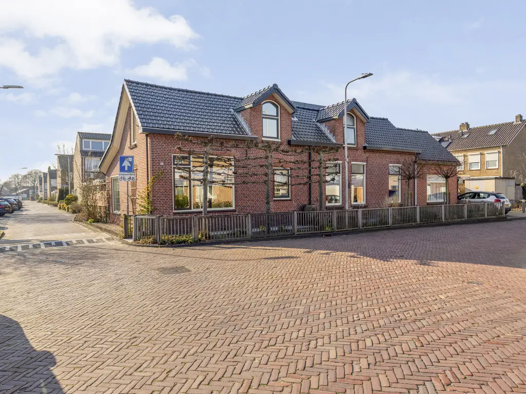 Prinsenlaan 22, MAASDIJK