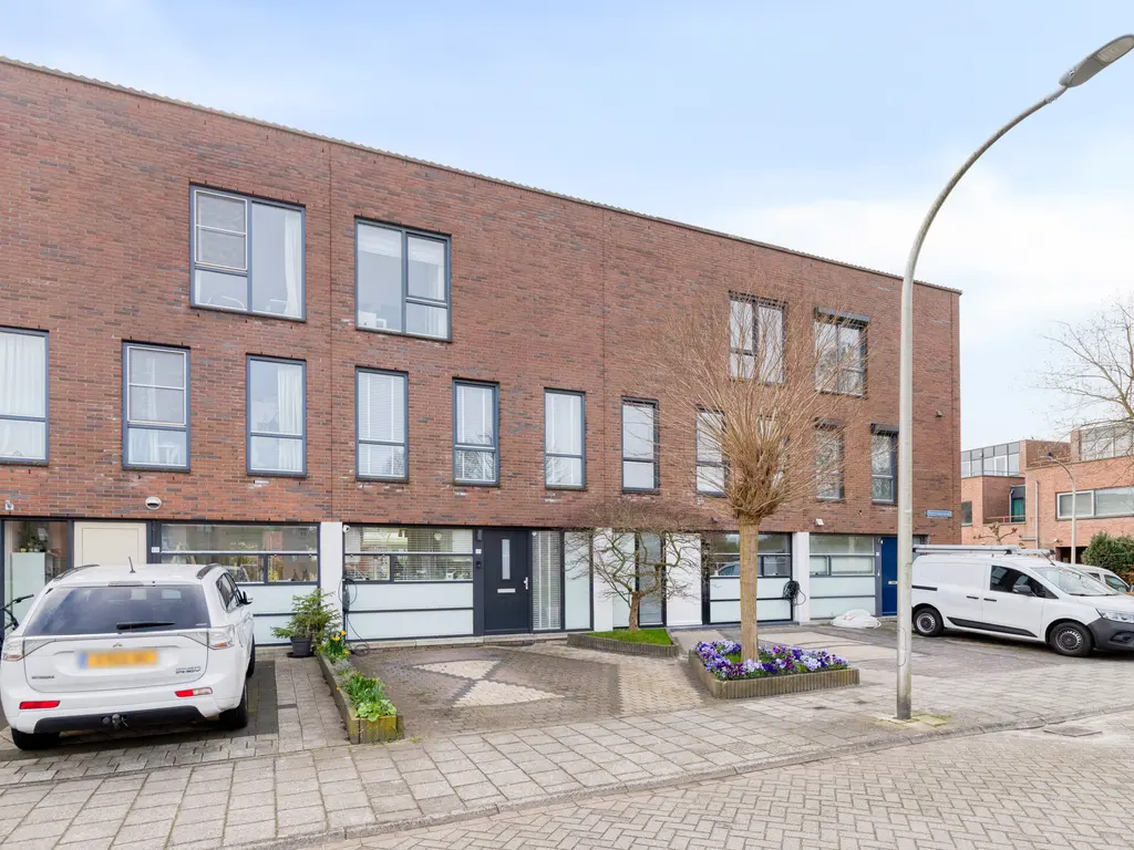 Koperslagerstraat 17, DELFGAUW