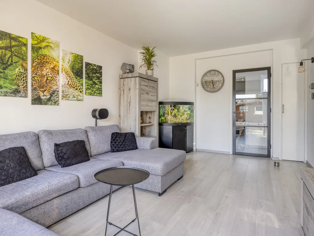 Menadostraat 43, VLAARDINGEN