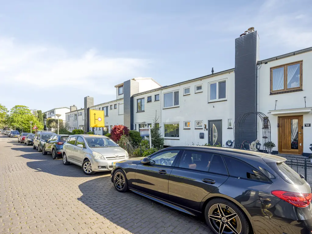 Menadostraat 43, VLAARDINGEN