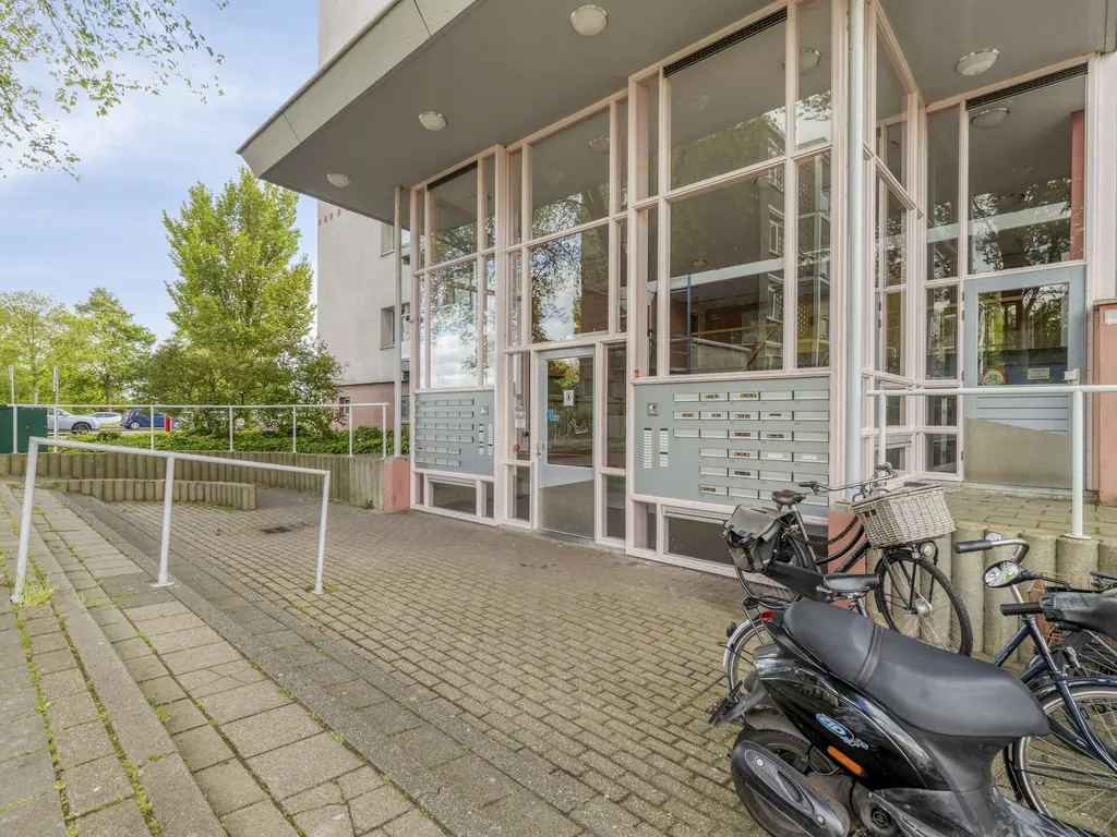 Schoutendreef 357, 'S-GRAVENHAGE
