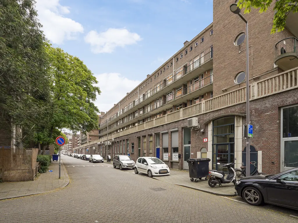 Herman Robbersstraat 86D, ROTTERDAM