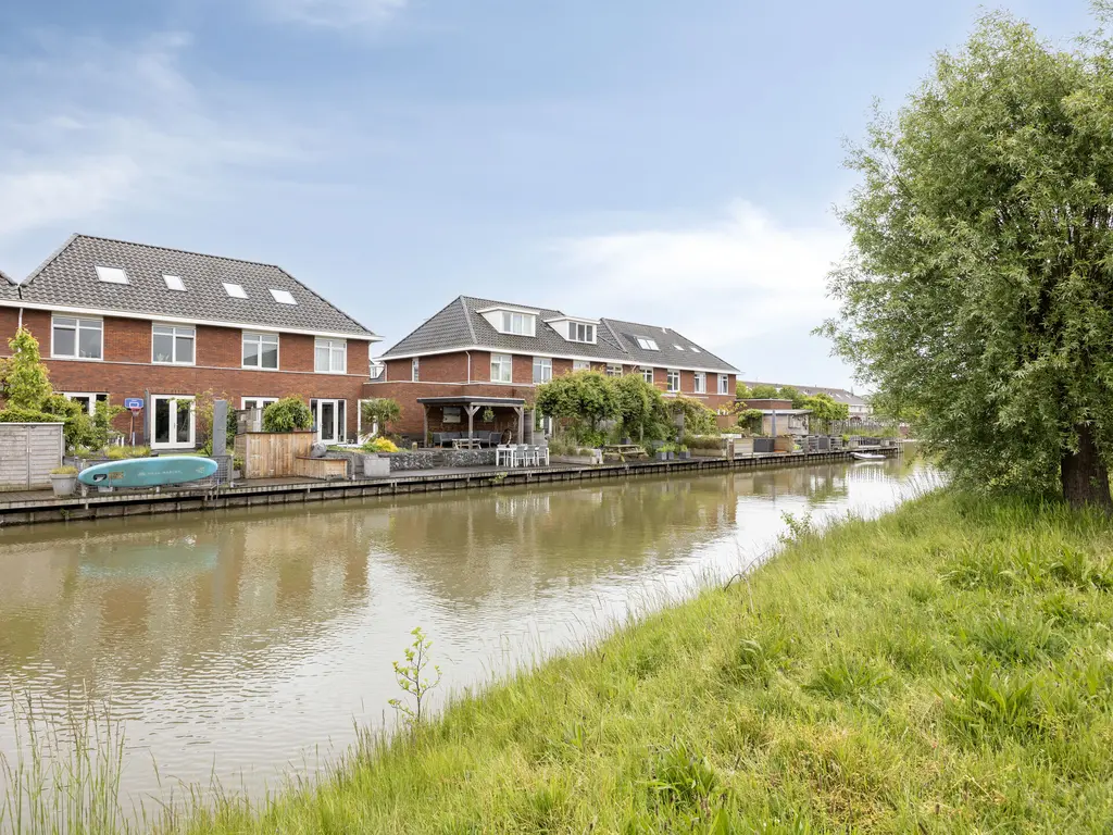 Bleekveld 2, DEN HOORN