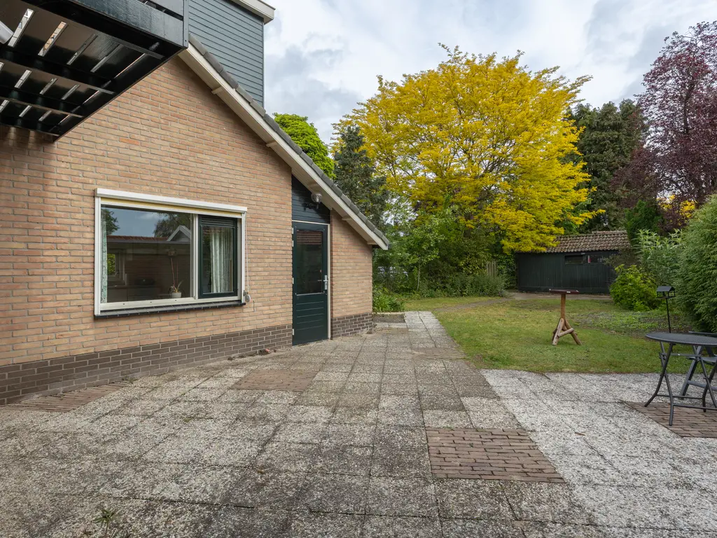 Curaçaostraat 16, WINTERSWIJK