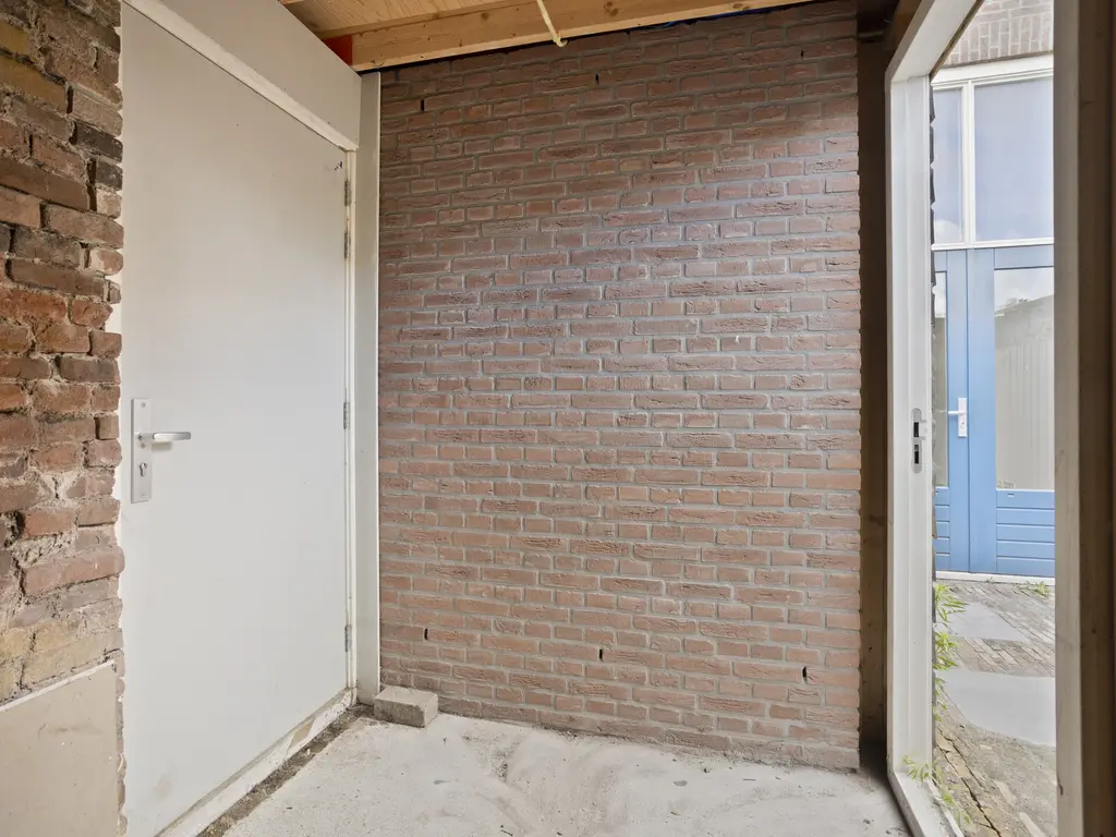 Spoorsingel 38, DELFT