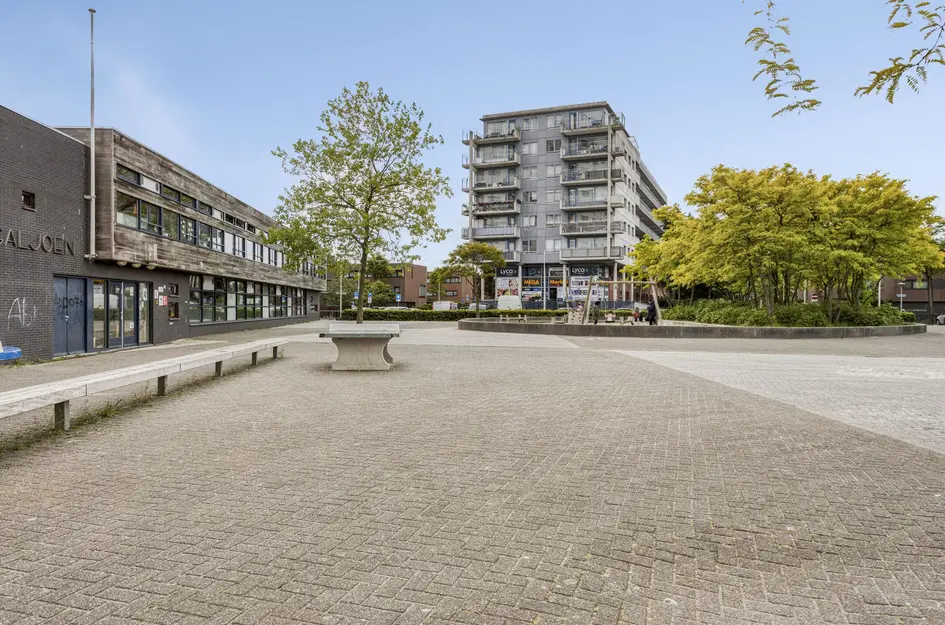 Lau Mazirellaan 131