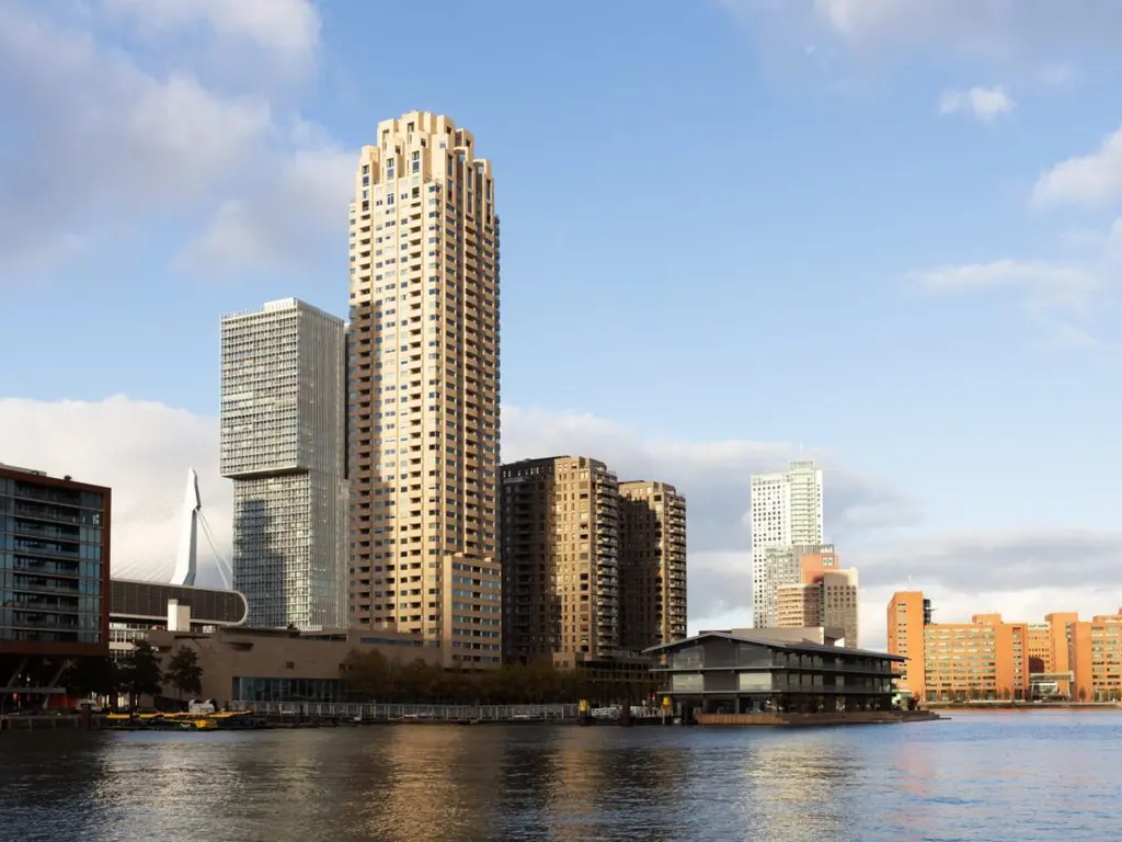 Van der Hoevenplein 133, ROTTERDAM