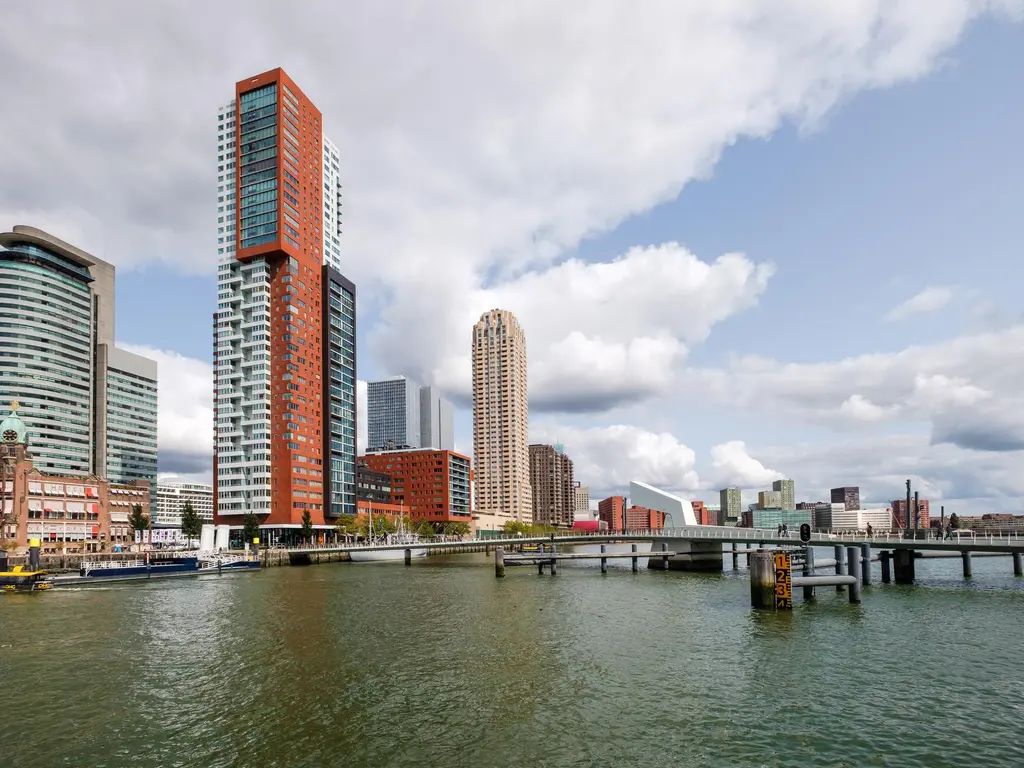 Van der Hoevenplein 133, ROTTERDAM