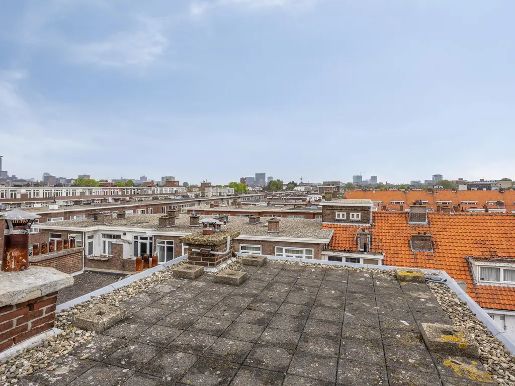 Piet Paaltjensstraat 18, 'S-GRAVENHAGE