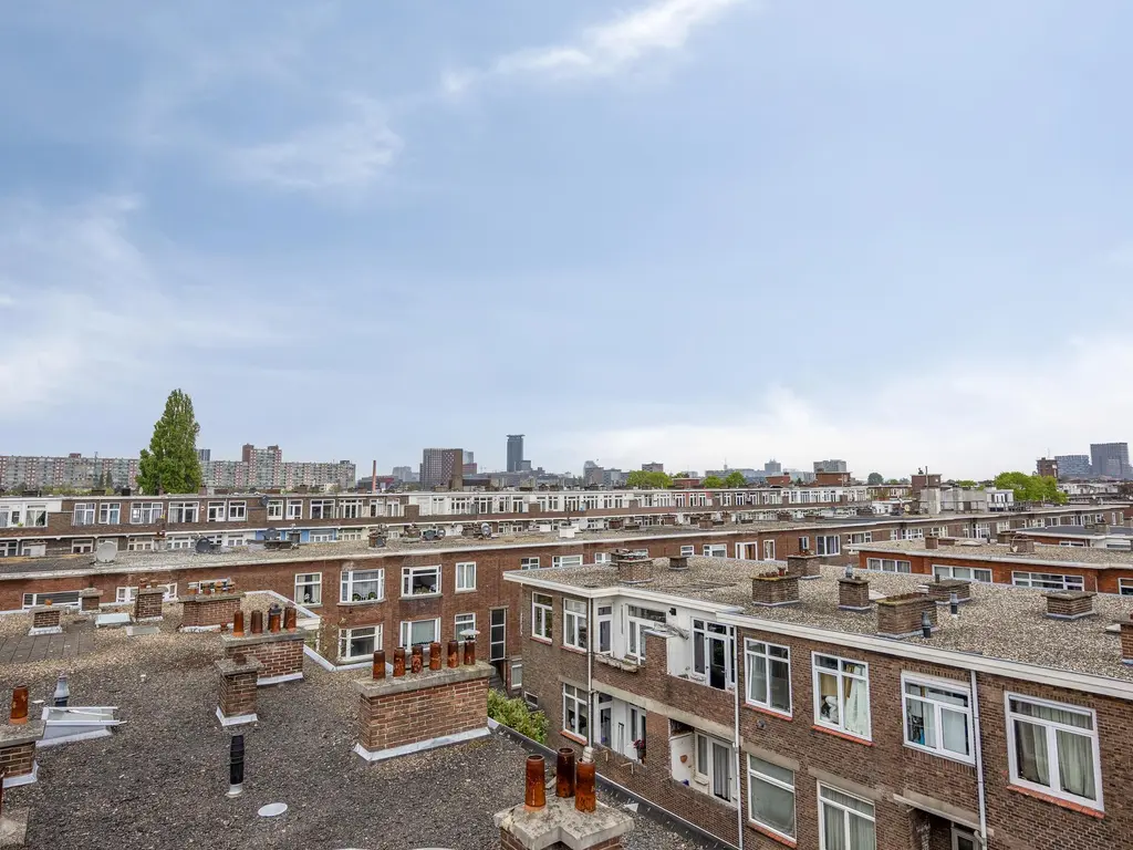 Piet Paaltjensstraat 18, 'S-GRAVENHAGE