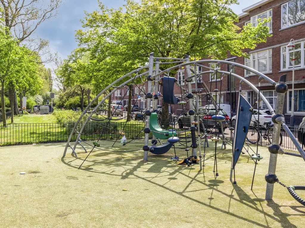 Piet Paaltjensstraat 18, 'S-GRAVENHAGE
