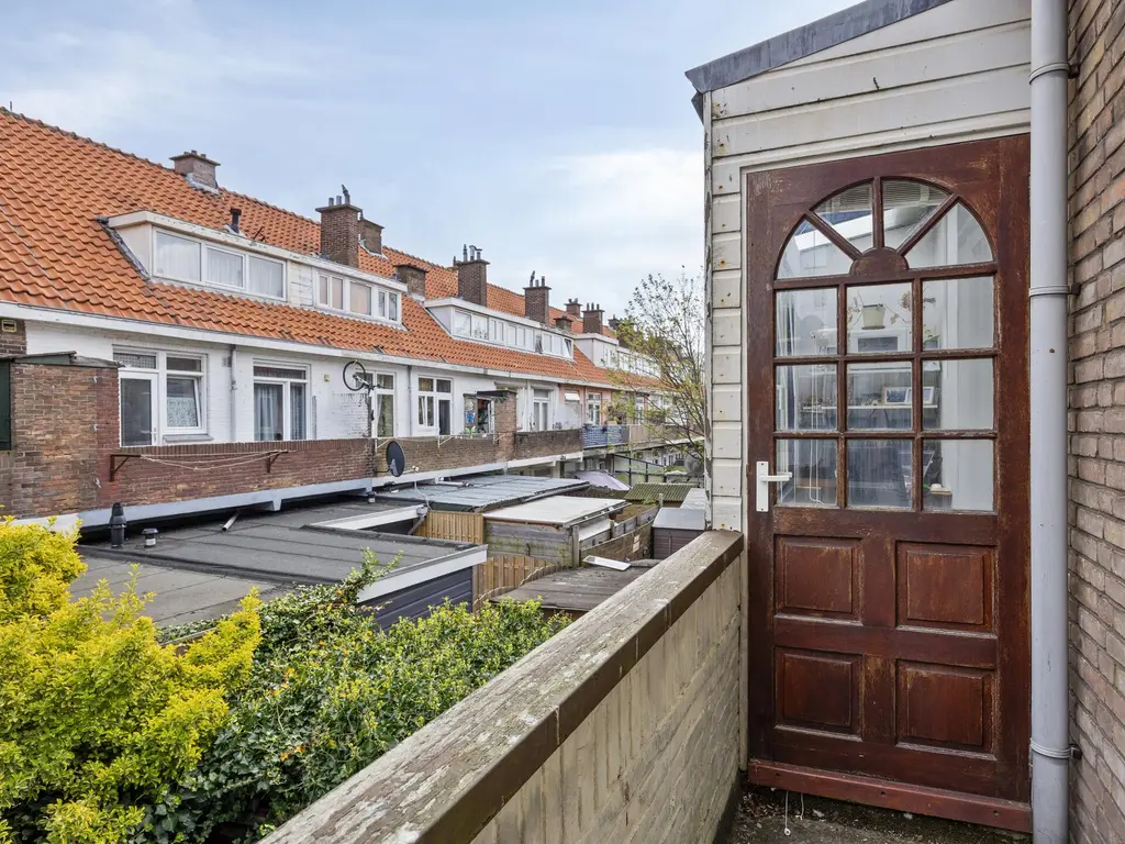 Piet Paaltjensstraat 18, 'S-GRAVENHAGE