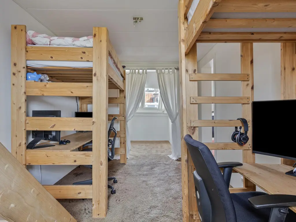 Piet Paaltjensstraat 18, 'S-GRAVENHAGE