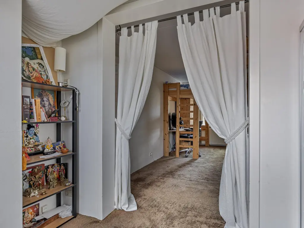 Piet Paaltjensstraat 18, 'S-GRAVENHAGE
