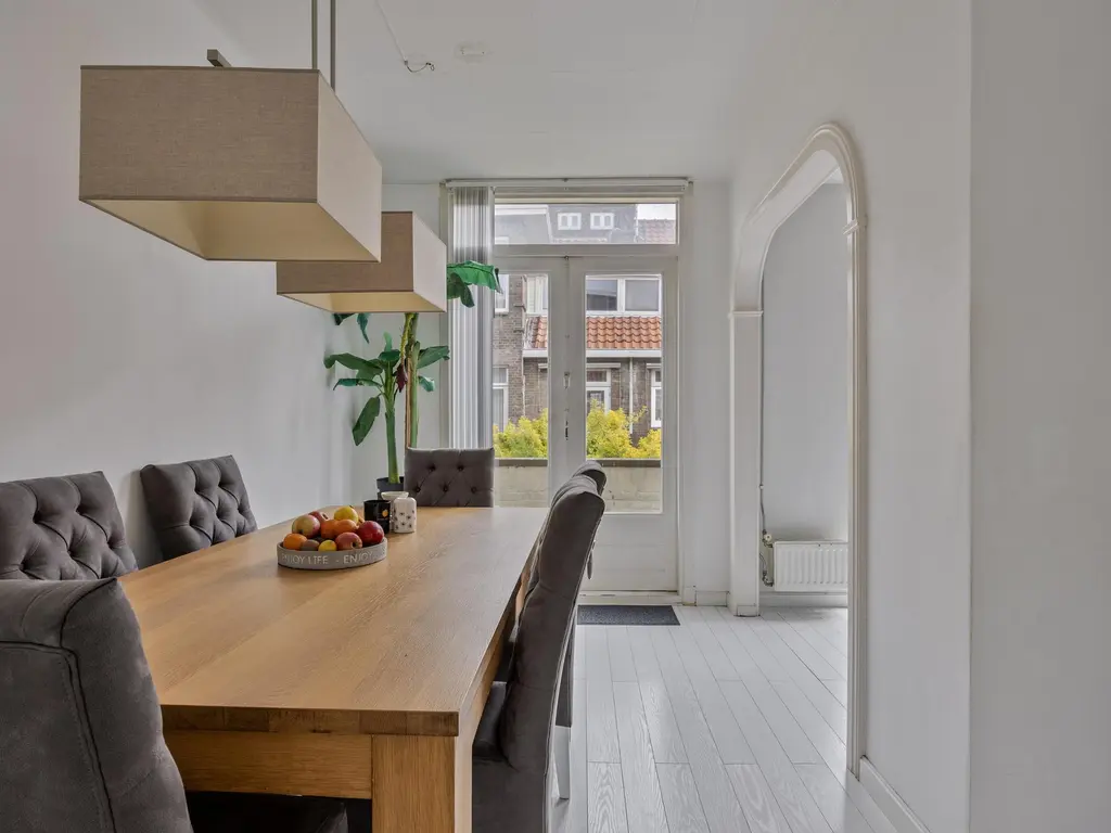 Piet Paaltjensstraat 18, 'S-GRAVENHAGE
