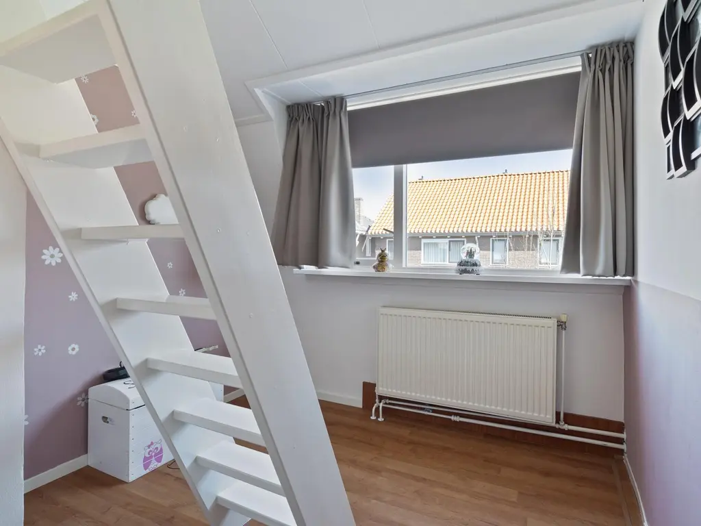 Arendsweg 126, BEVERWIJK