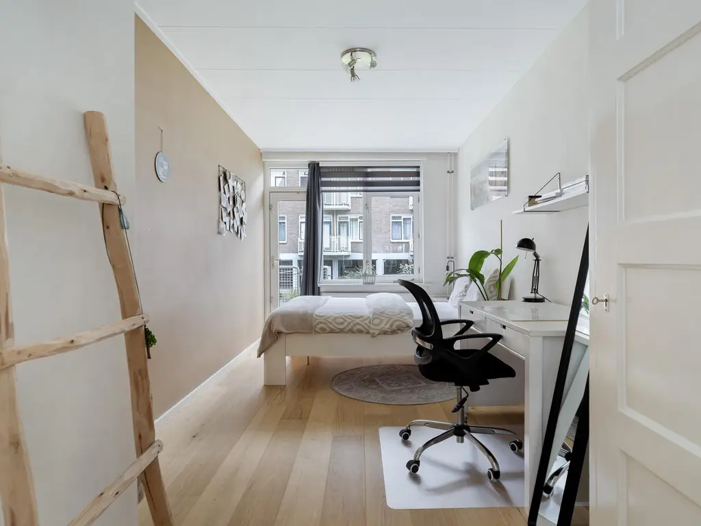 Vlinderstraat 53A, ROTTERDAM