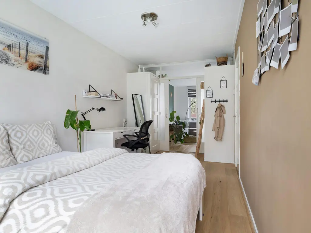 Vlinderstraat 53A, ROTTERDAM