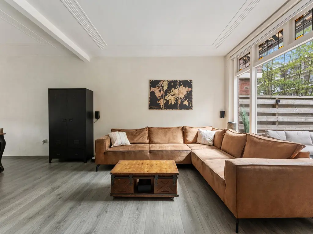 Surinamesingel 37, VLAARDINGEN