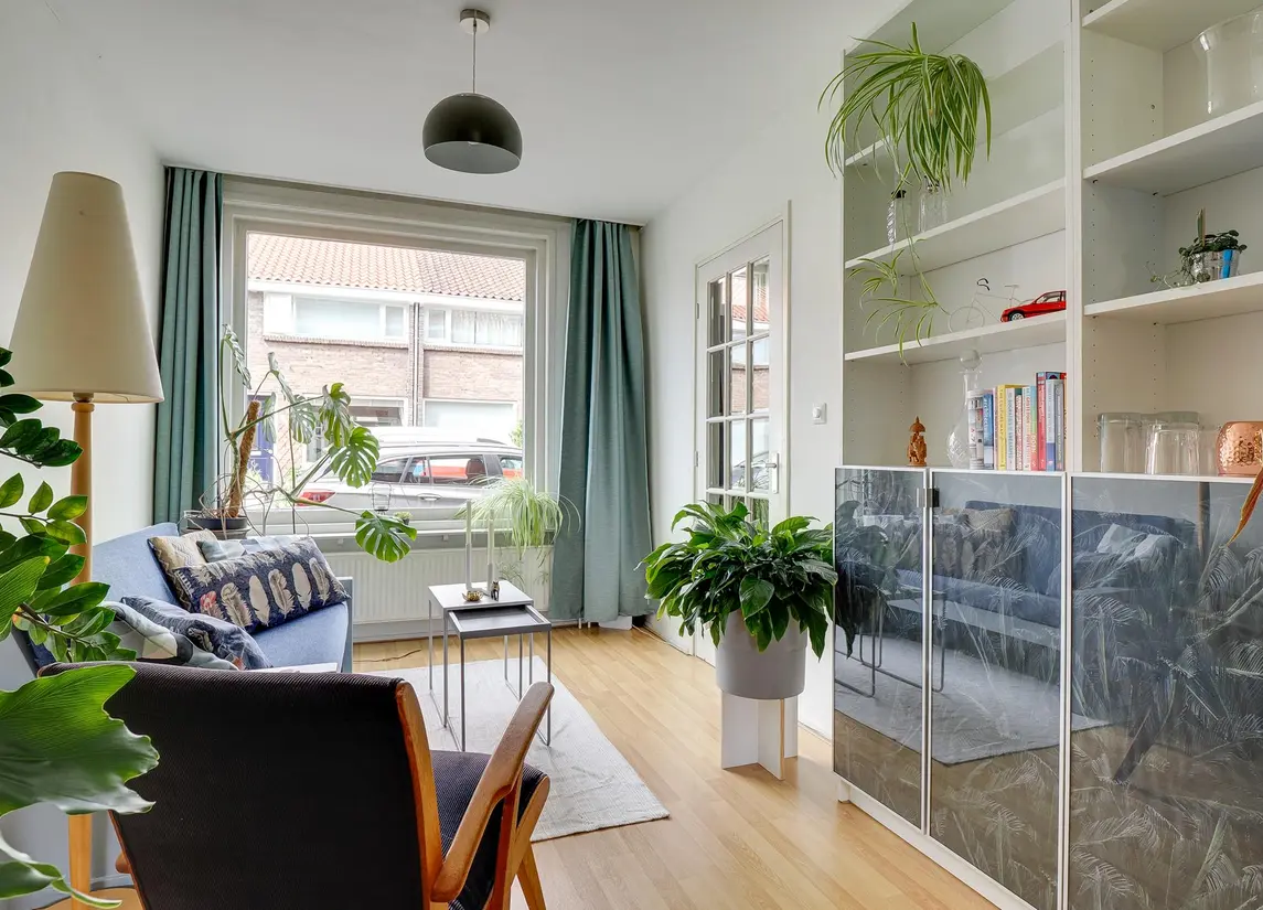 Merwedestraat 12