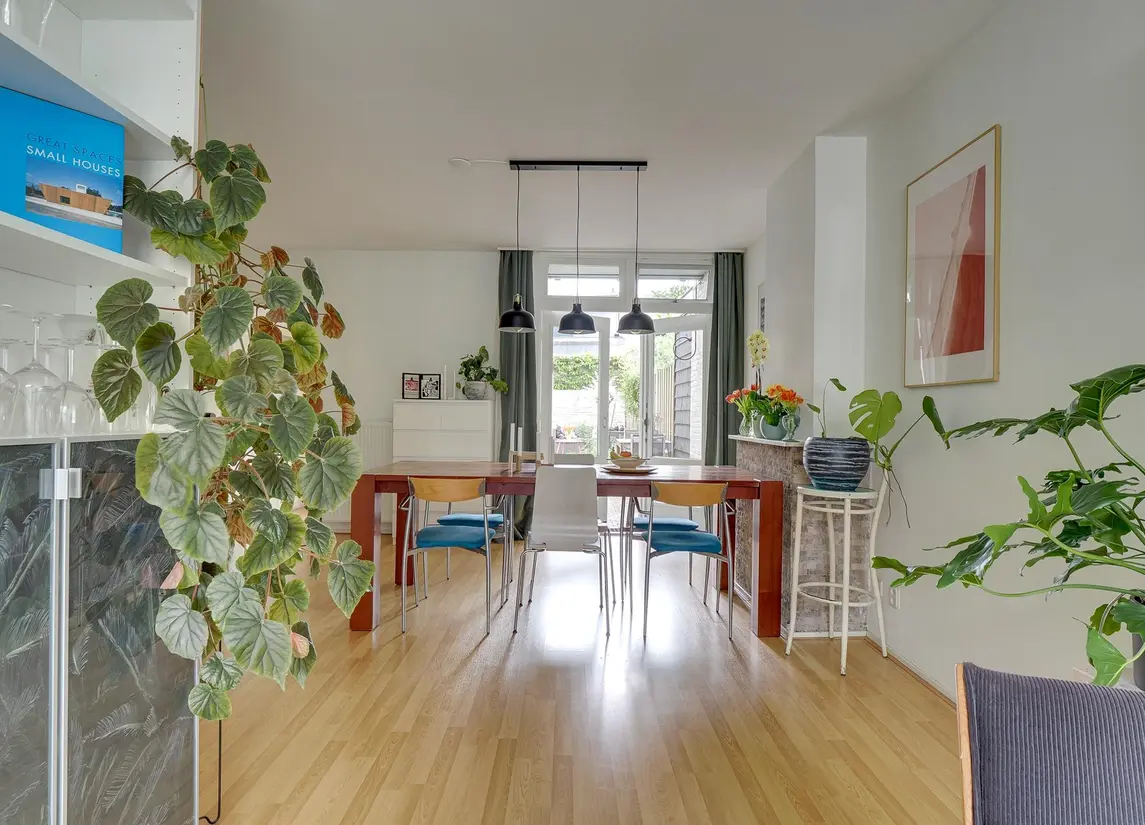 Merwedestraat 12