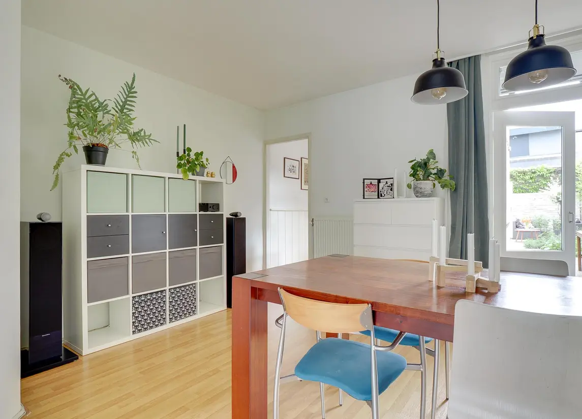 Merwedestraat 12
