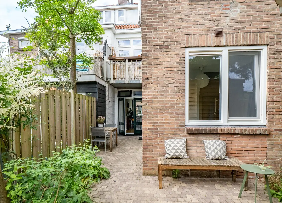 Merwedestraat 12