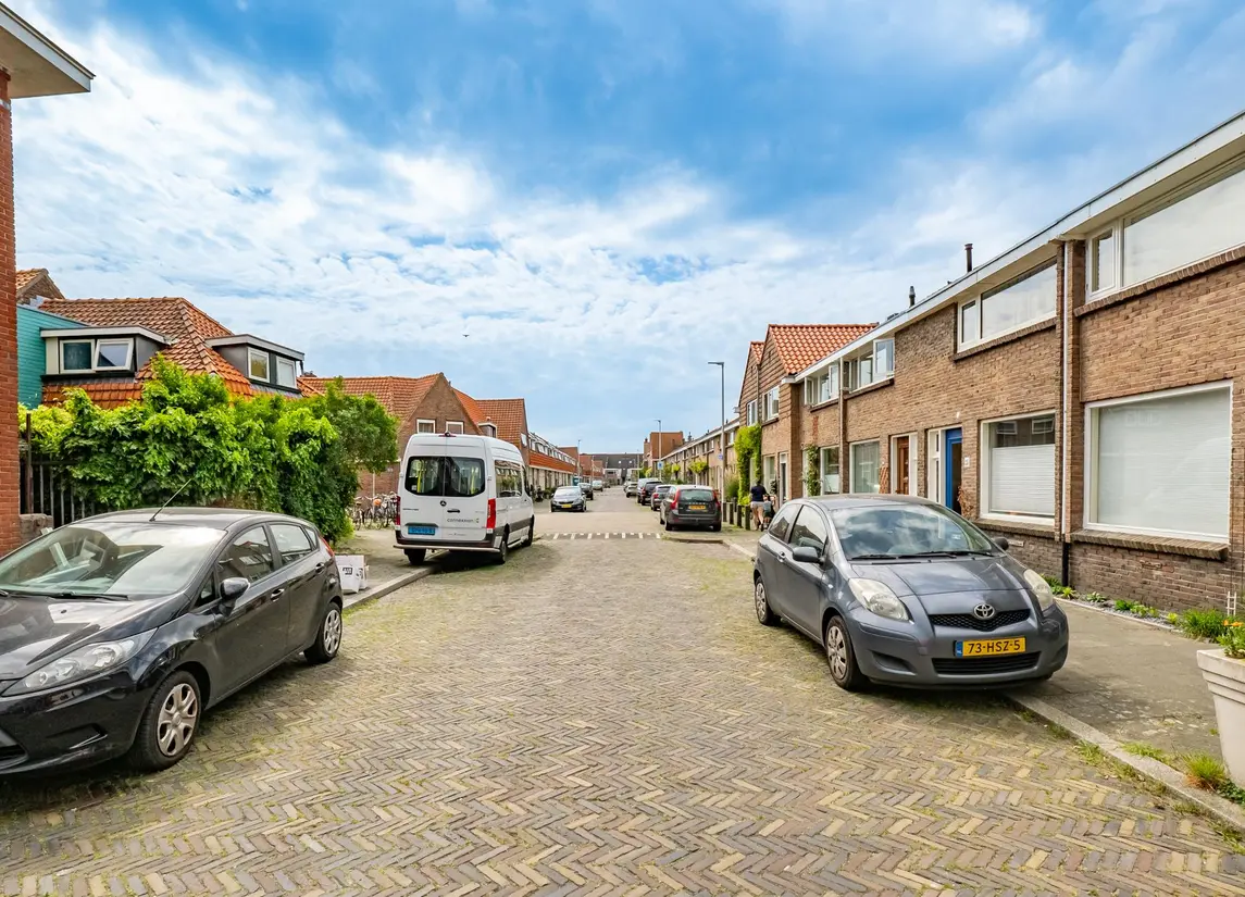 Merwedestraat 12