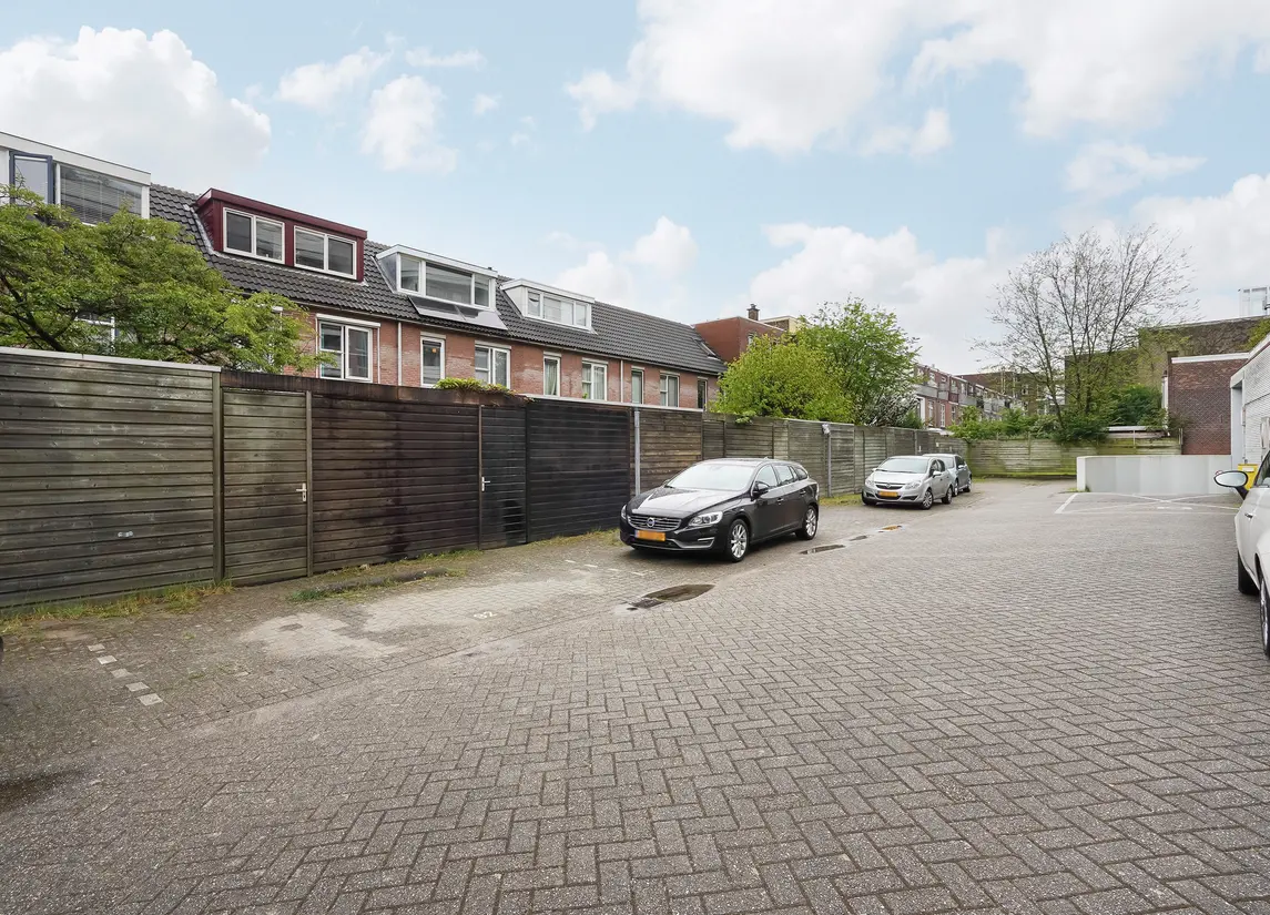 Waldeck Pyrmontkade 92