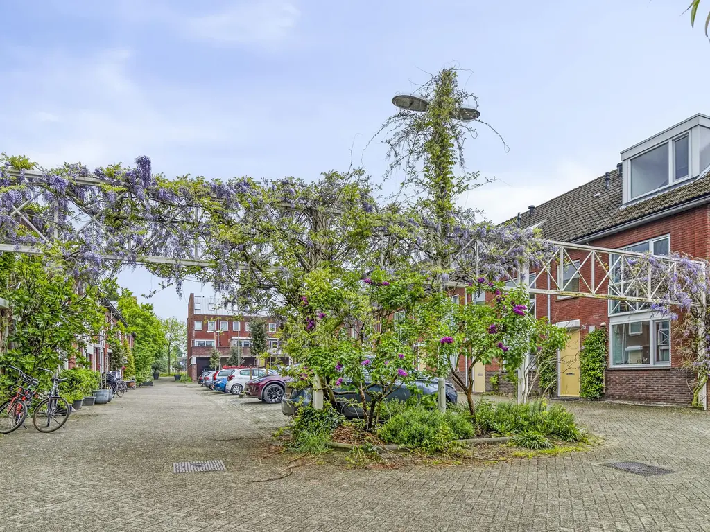 Leni Sarishof 22, ROTTERDAM
