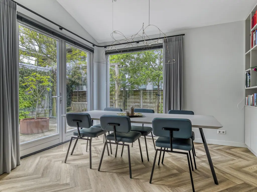 Leni Sarishof 22, ROTTERDAM