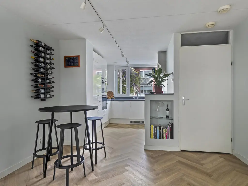 Leni Sarishof 22, ROTTERDAM