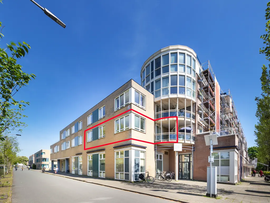 Letland 8, Delft