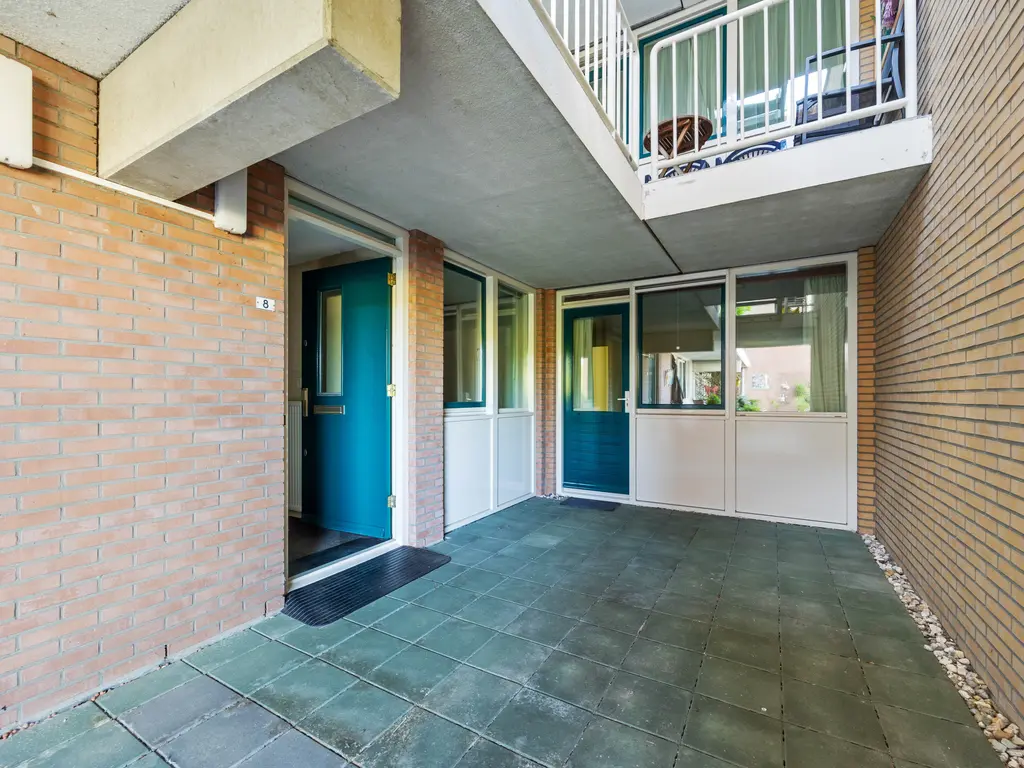 Letland 8, Delft