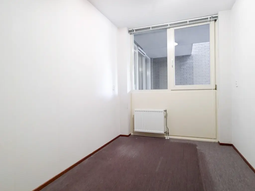 Letland 8, Delft