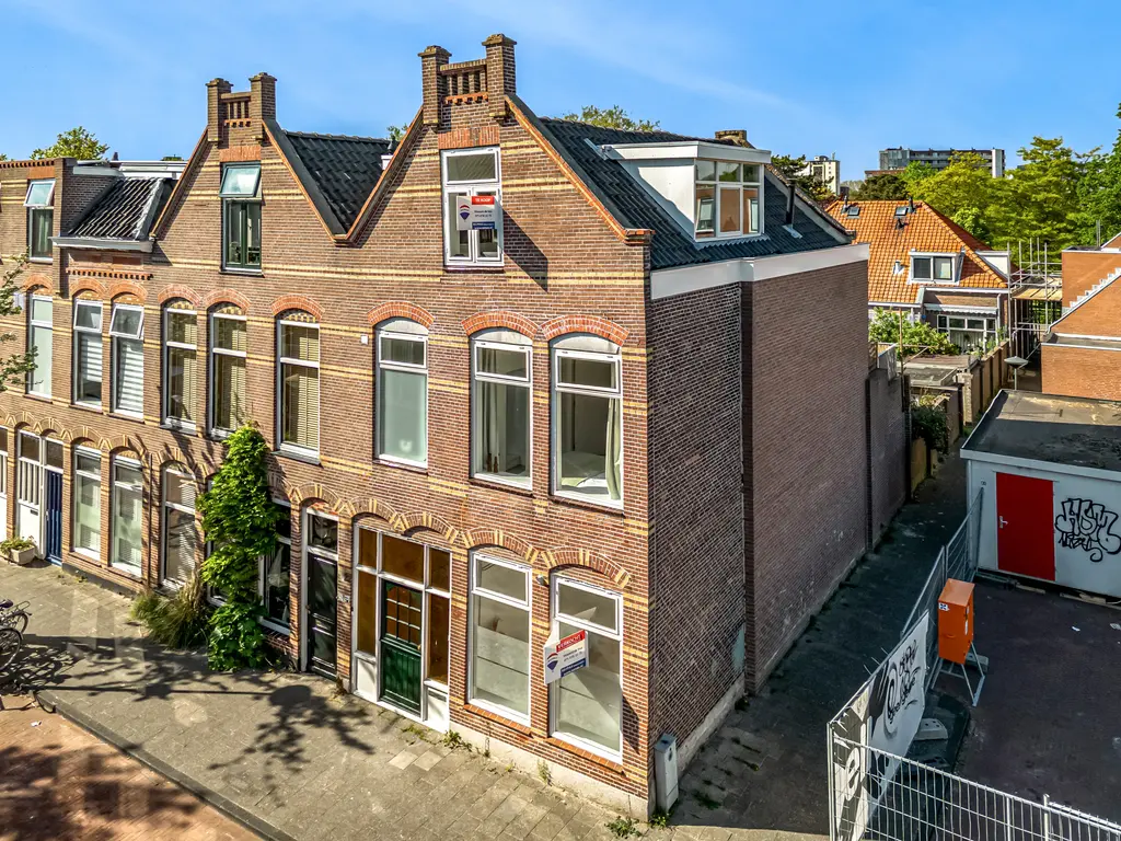 Medusastraat 22, Leiden