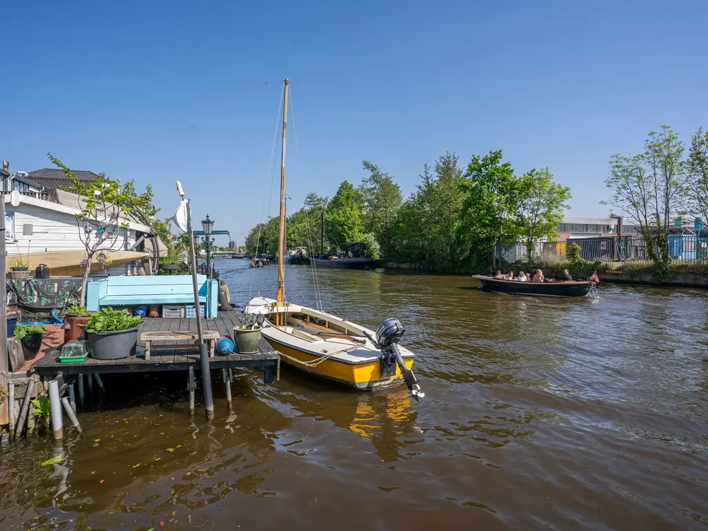 Lage Rijndijk 44, Leiden
