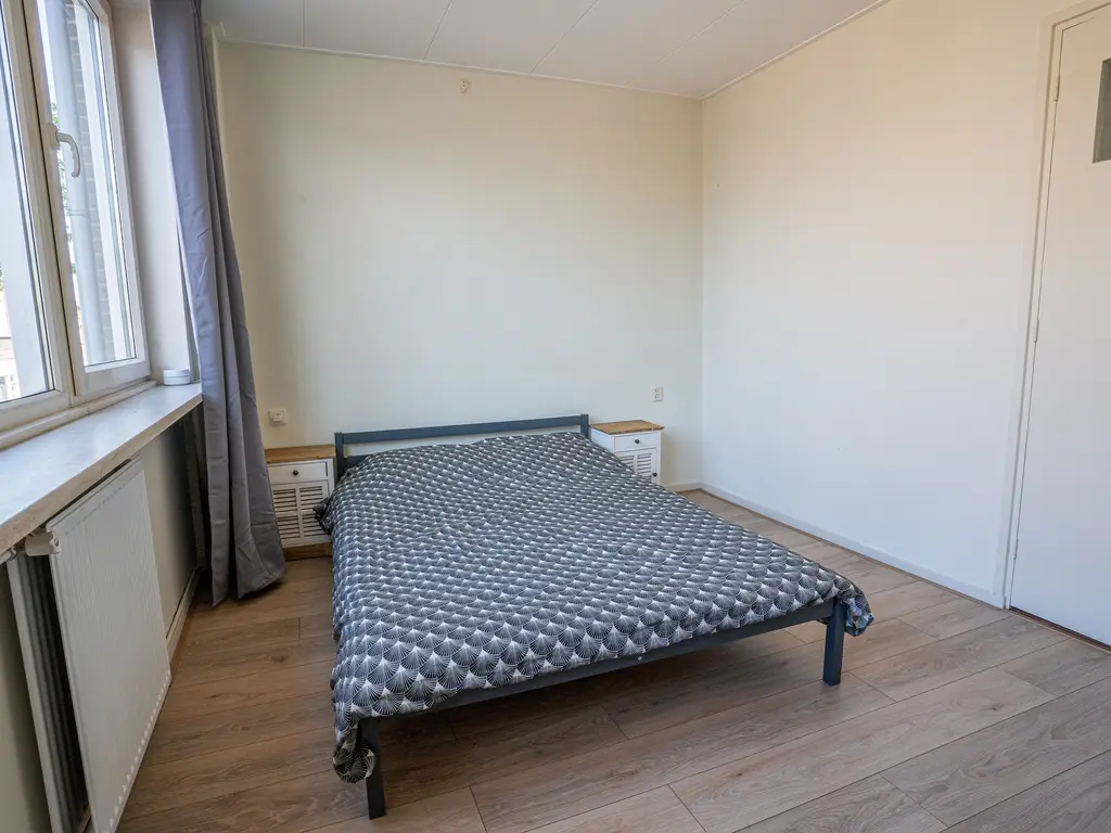 Lage Rijndijk 44, Leiden