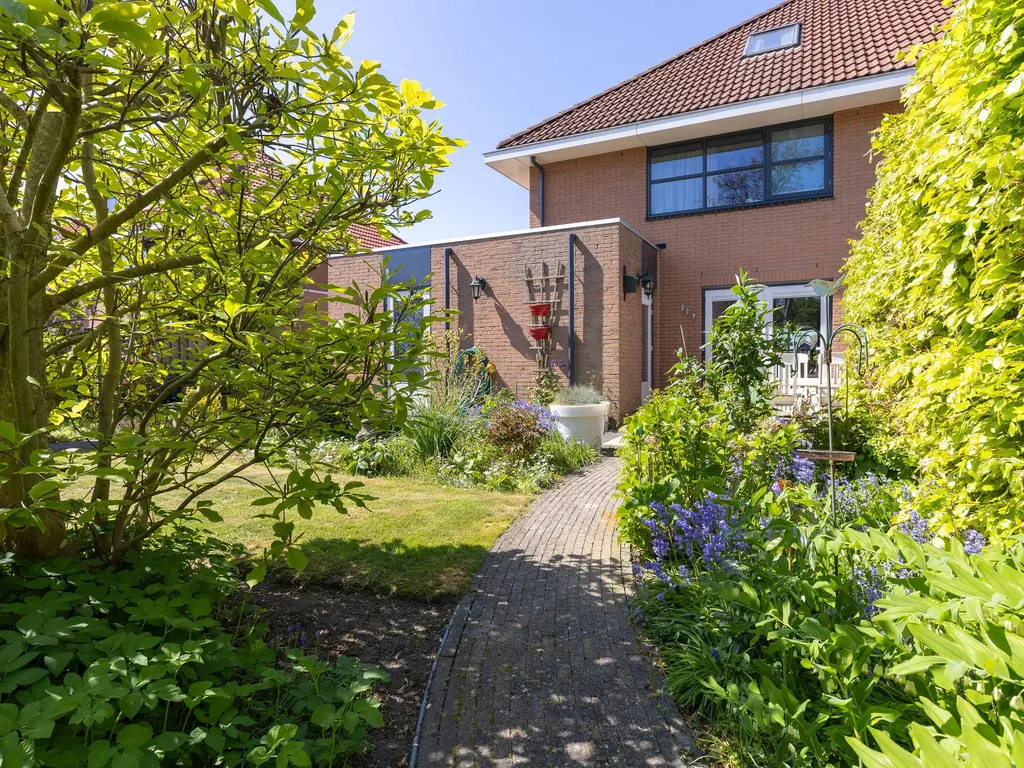 Schapenweide 12, ZWAAG